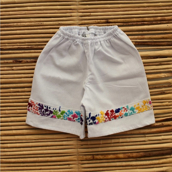 White with Colorful Floral Button Down Shirt - Picture 4 of 6